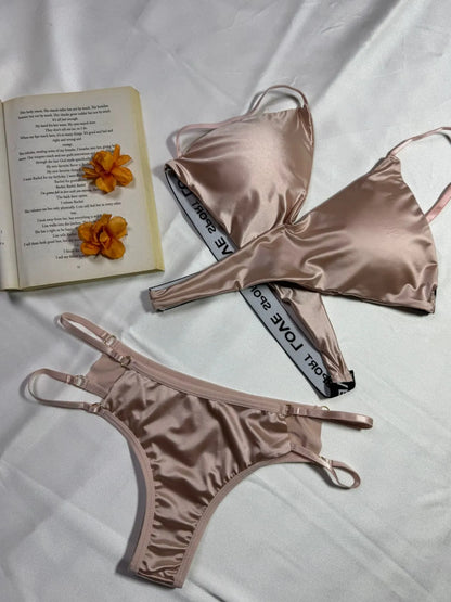 Seamless Sports Bra & Panty Set