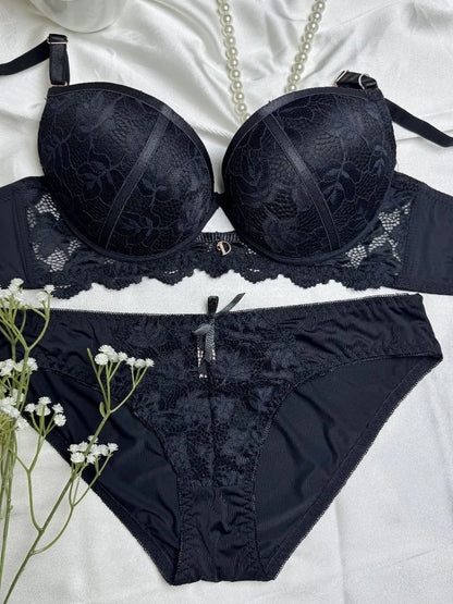 Canlan Keni Royal Lace Bra & Panty Set